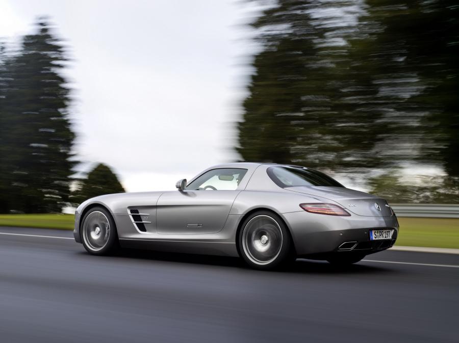  Mercedes-Benz SLS AMG 2010 года  (фото 227 из 526)
